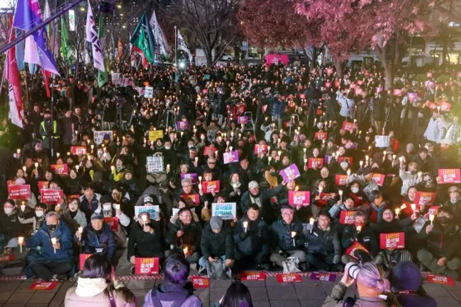 대통령 탄핵안 제출…여당, 반대 당론 의결