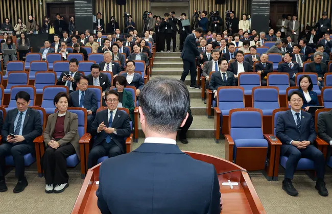 [사설]대법원장 국정조사, 정치공세 아닌 사실관계 규명 집중하길